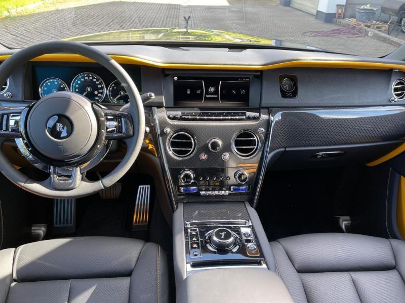 Купить Rolls-Royce Cullinan бензин 2024 id-1004365 в Киеве, Фото №[delta]