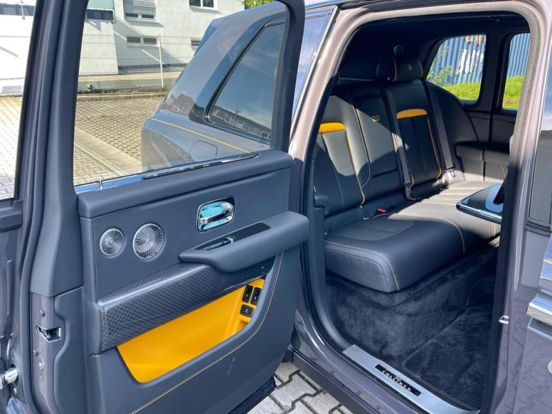 Купить Rolls-Royce Cullinan бензин 2024 id-1004365 в Киеве, Фото №[delta]