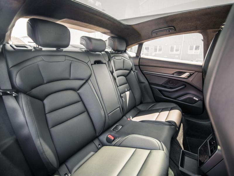 Купить Porsche Taycan Turbo бензин 2025 id-1004093 в Киеве, Фото №[delta]