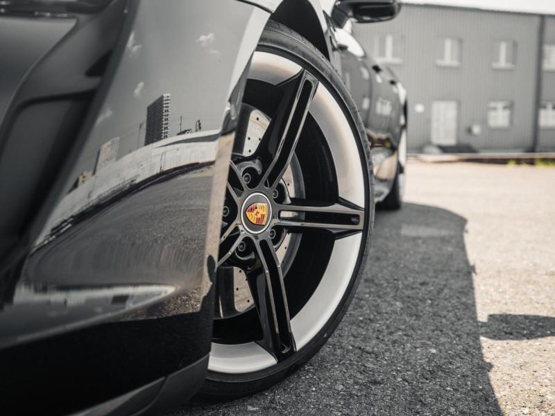 Купить Porsche Taycan Turbo бензин 2025 id-1004093 в Киеве, Фото №[delta]