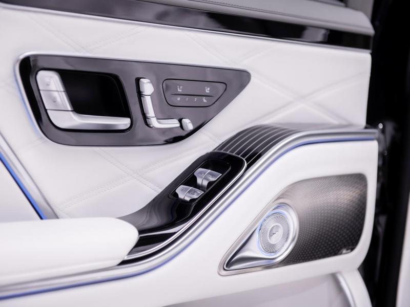 Купить Mercedes-Maybach S 580 бензин 2024 id-1004048 в Киеве, Фото №[delta]