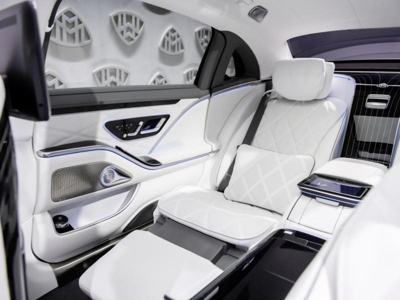 Купить Mercedes-Maybach S 580 бензин 2025 id-1004048 в Киеве, Фото №[delta]