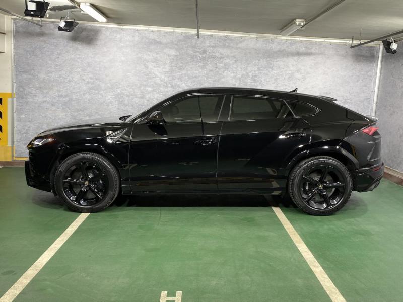 Купить Lamborghini Urus бензин 2023 id-9273 в Киеве, Фото №[delta]