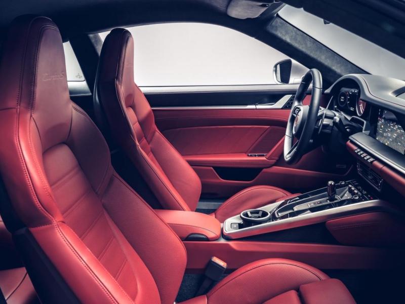 Купить Porsche 911 Turbo S бензин 2025 id-9233 в Киеве, Фото №[delta]