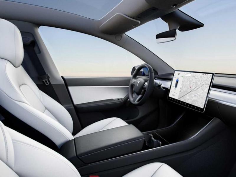 Купить Tesla Model Y электро 2023 id-9198 в Киеве, Фото №[delta]