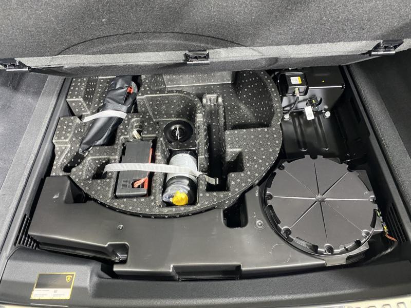 Купить Lamborghini Urus бензин 2023 id-9181 в Киеве, Фото №[delta]