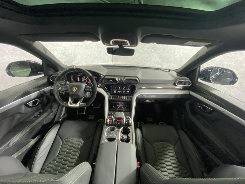 Купить Lamborghini Urus бензин 2023 id-9181 в Киеве, Фото №[delta]