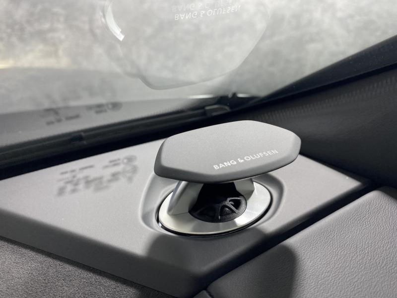 Купить Lamborghini Urus бензин 2023 id-9181 в Киеве, Фото №[delta]