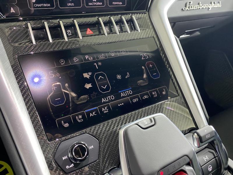 Купить Lamborghini Urus бензин 2023 id-9181 в Киеве, Фото №[delta]