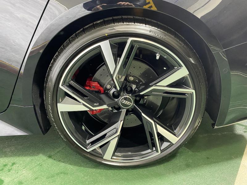 Купить Audi RS6 бензин 2023 id-9063 в Киеве, Фото №[delta]