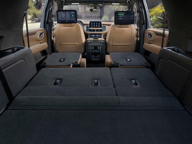 Купить Chevrolet Suburban бензин 2023 id-8854 в Киеве, Фото №[delta]