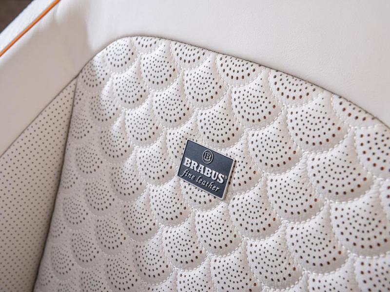 Купить Mercedes-Benz G 900 Brabus бензин 2023 id-8336 в Киеве, Фото №[delta]