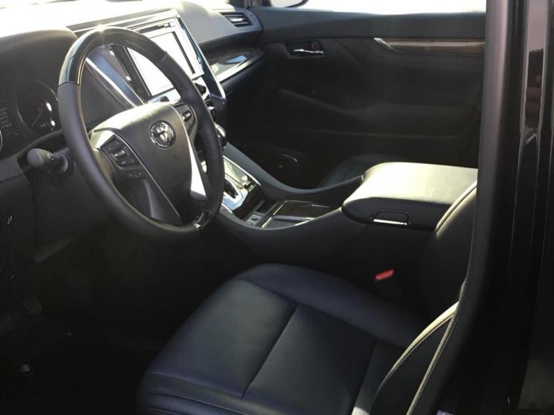 Купить Toyota Alphard бензин 2023 id-7386 в Киеве, Фото №[delta]