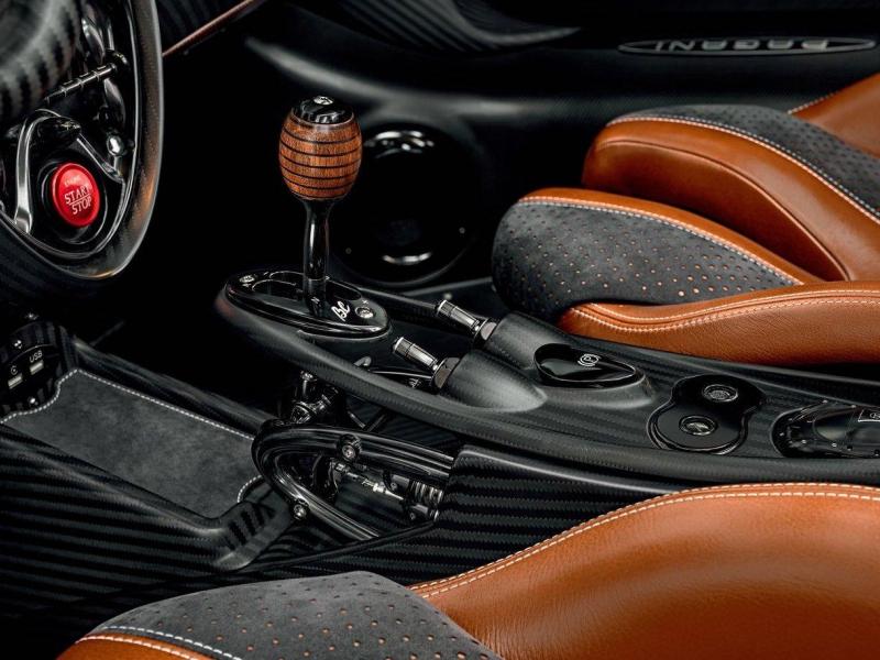 Купить Pagani Huayra Roadster BC бензин 2025 id-7336 в Киеве, Фото №[delta]