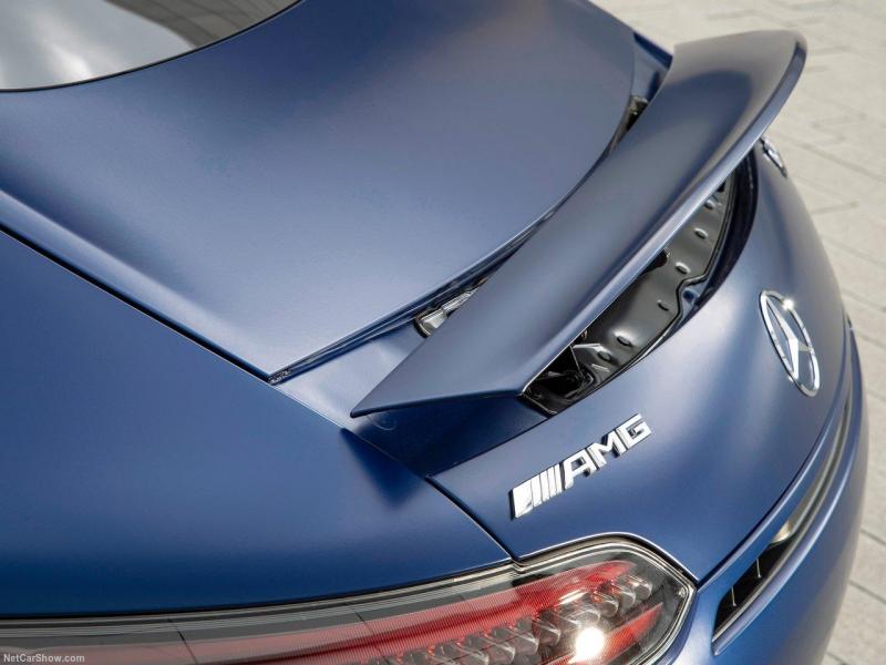 Купить Mercedes-Benz GT C бензин 2024 id-7177 в Киеве, Фото №[delta]