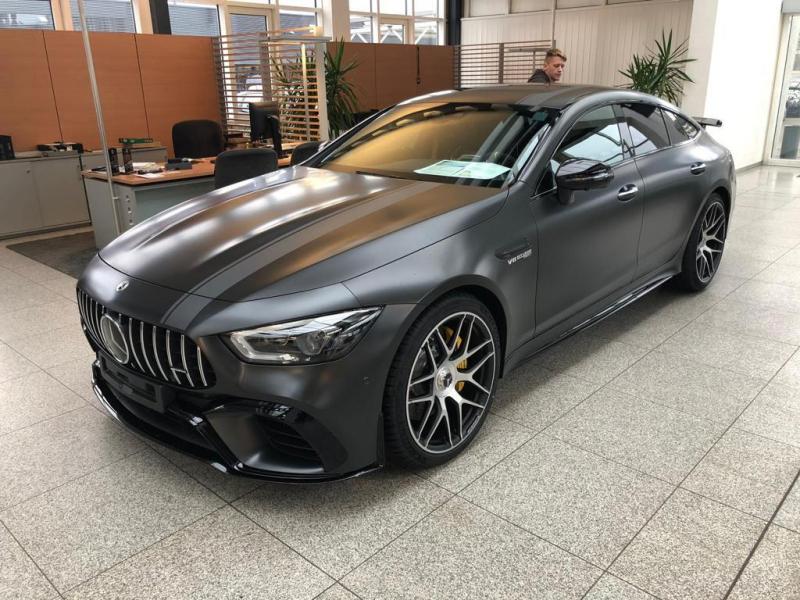 Купить Mercedes-Benz GT 63 S AMG бензин 2024 id-6703 в Киеве, Фото №[delta]