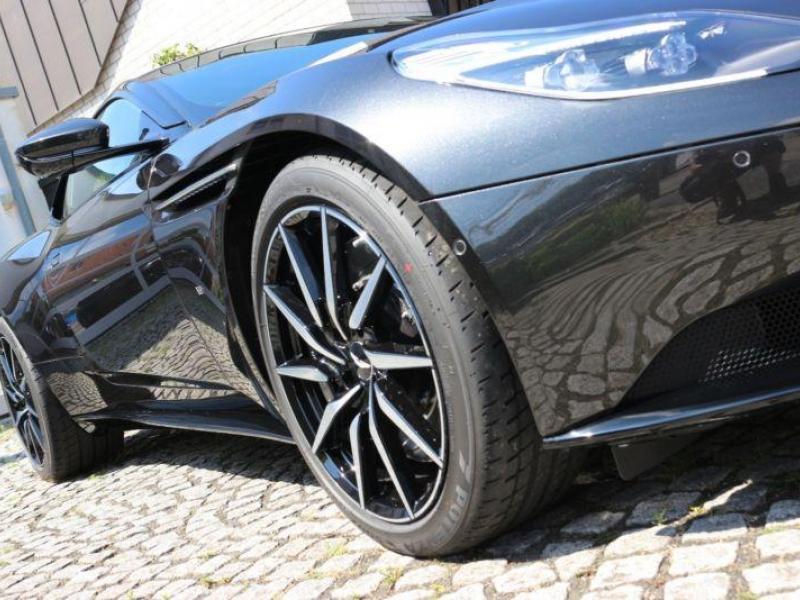 Купить Aston-Martin DB11 бензин 2024 id-6167 в Киеве, Фото №[delta]