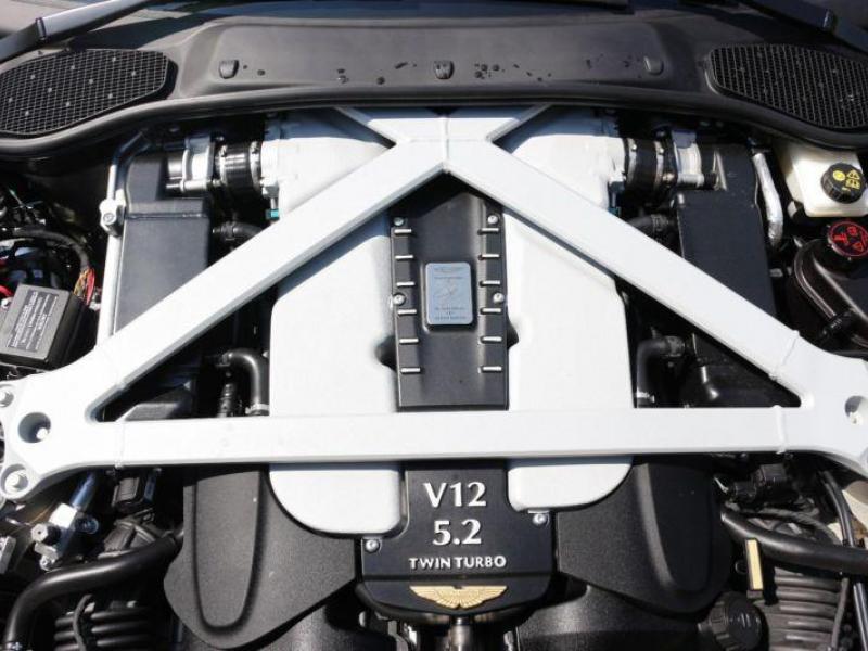 Купить Aston-Martin DB11 бензин 2024 id-6167 в Киеве, Фото №[delta]