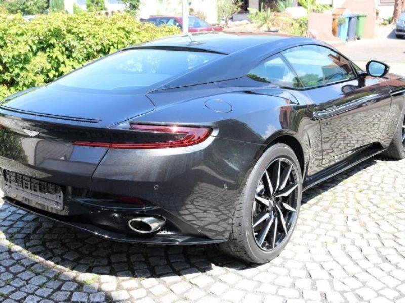 Купить Aston-Martin DB11 бензин 2024 id-6167 в Киеве, Фото №[delta]