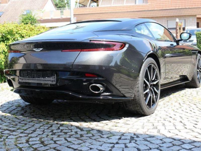 Купить Aston-Martin DB11 бензин 2024 id-6167 в Киеве, Фото №[delta]