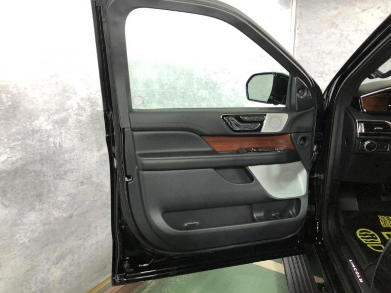 Купить Lincoln Navigator бензин 2023 id-5885 в Киеве, Фото №[delta]