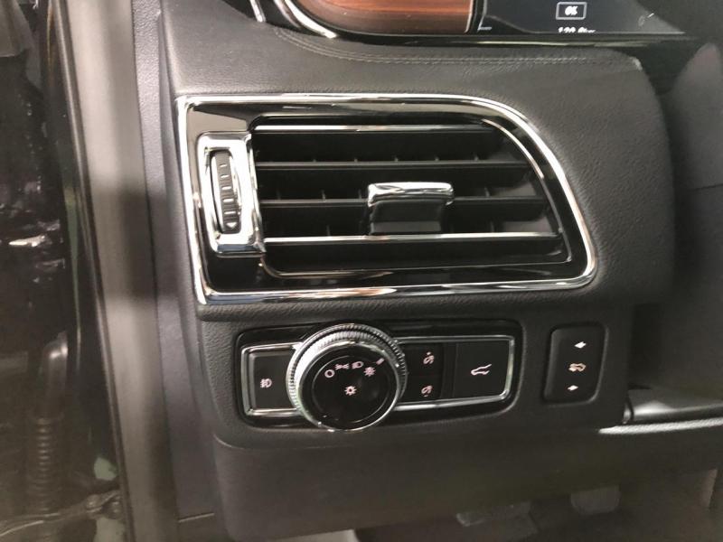 Купить Lincoln Navigator бензин 2023 id-5885 в Киеве, Фото №[delta]