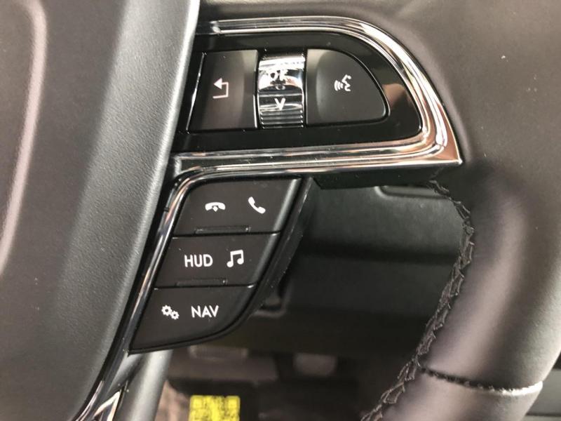 Купить Lincoln Navigator бензин 2023 id-5885 в Киеве, Фото №[delta]