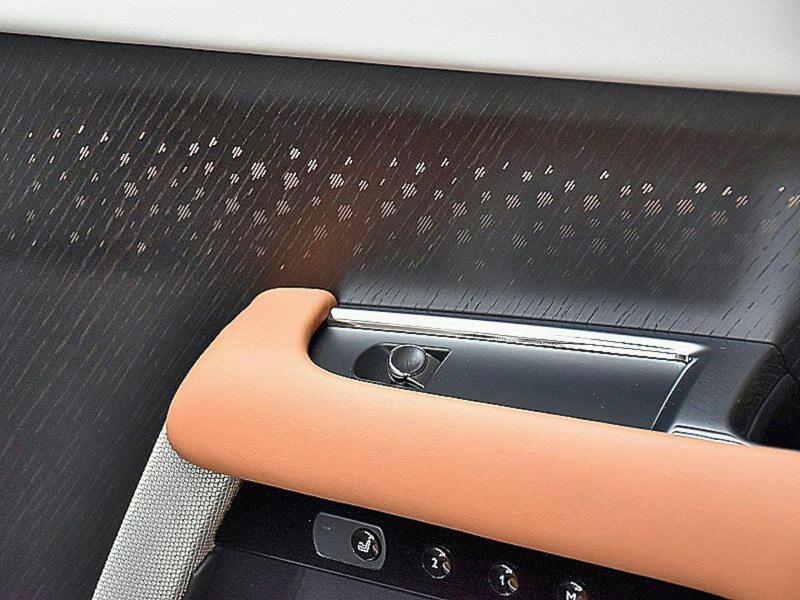 Купить Rolls-Royce Wraith бензин 2025 id-5119 в Киеве, Фото №[delta]