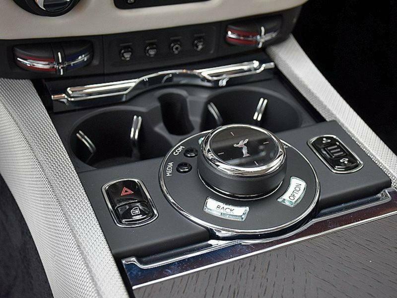 Купить Rolls-Royce Wraith бензин 2025 id-5119 в Киеве, Фото №[delta]