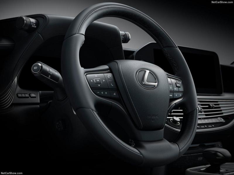 Купить Lexus LS 500 бензин 2026 id-1004708 в Киеве, Фото №[delta]