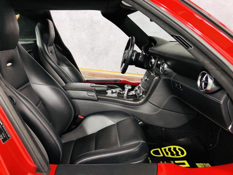 Купить Mercedes-Benz SLS 63 AMG бензин 2011 id-1004649 в Киеве, Фото №[delta]