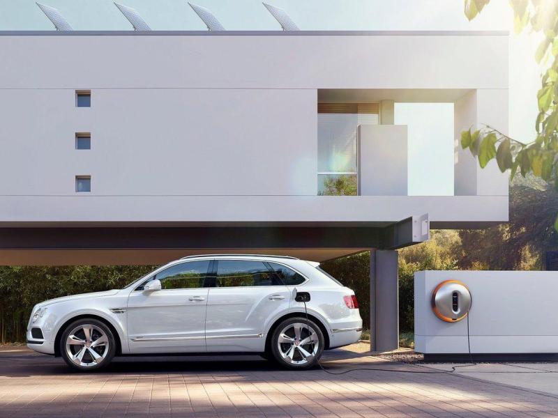 Купить Bentley Bentayga Hybrid гибрид 2025 id-7179 в Киеве, Фото №[delta]