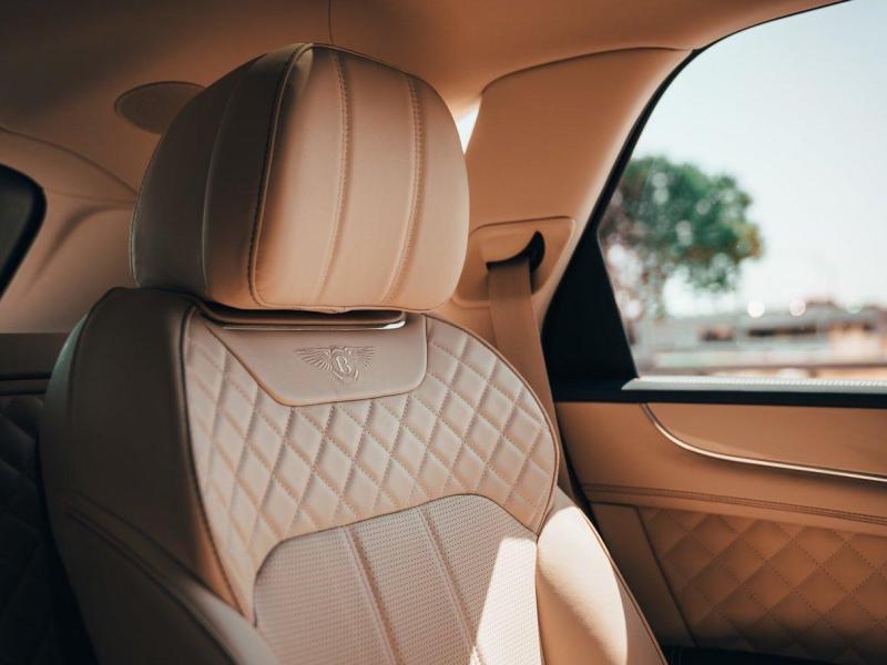 Купить Bentley Bentayga Hybrid гибрид 2025 id-7179 в Киеве, Фото №[delta]