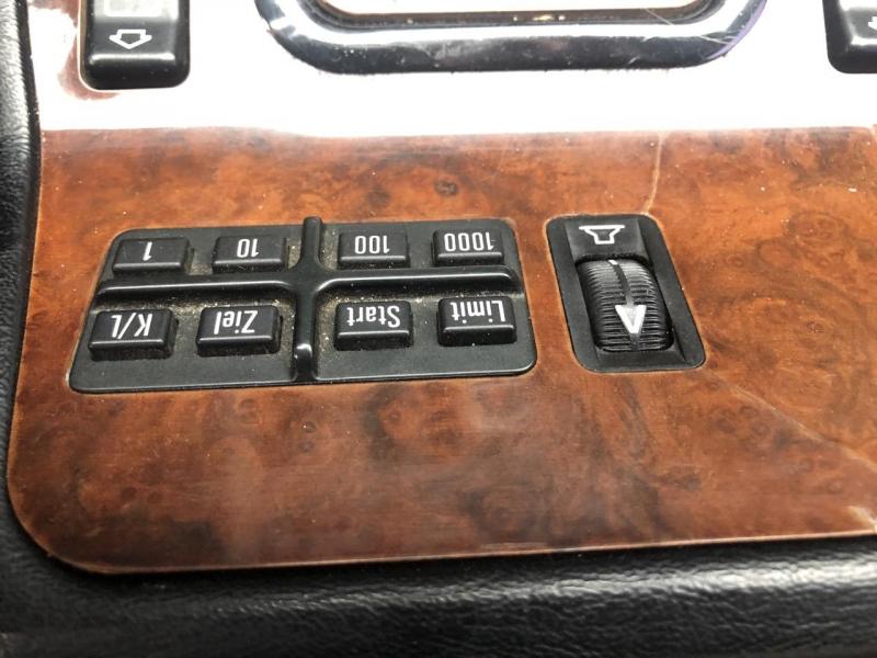 Купить Mercedes-Benz S 600 газ/бензин 1993 id-6748 в Киеве, Фото №[delta]