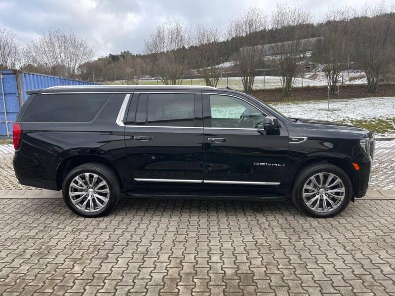 Купить GMC YUKON Denali бензин 2024 id-1005960 в Киеве, Фото №[delta]
