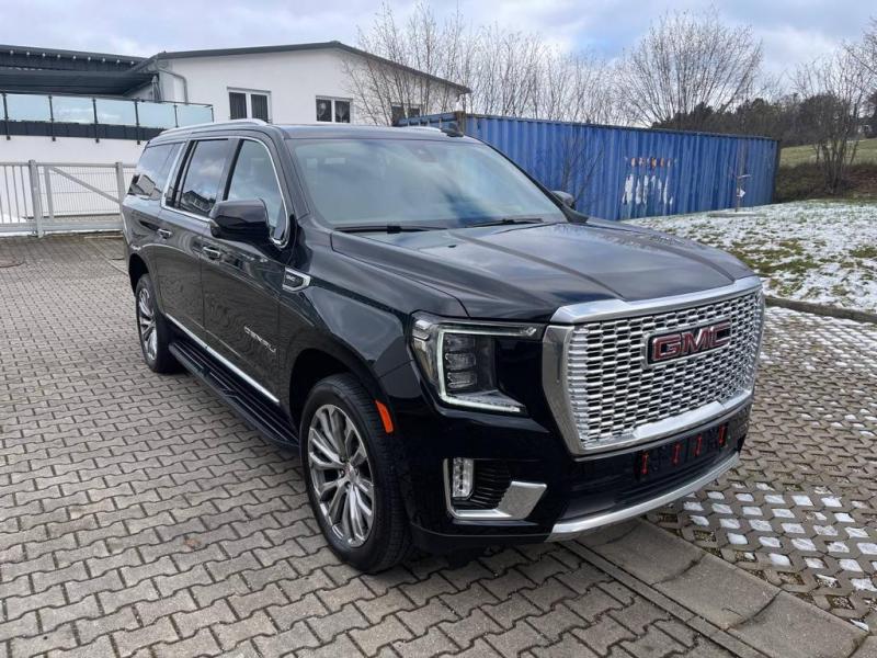 Купить GMC YUKON Denali бензин 2024 id-1005960 в Киеве, Фото №[delta]