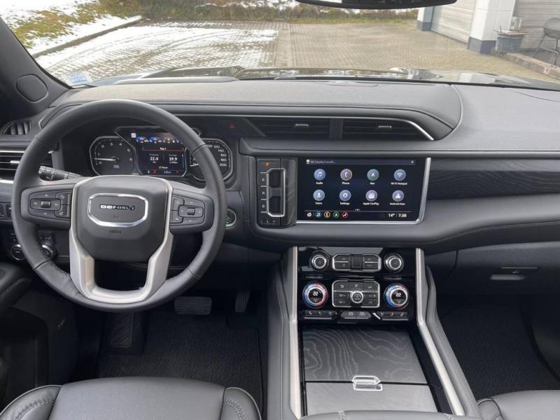 Купить GMC YUKON Denali бензин 2024 id-1005960 в Киеве, Фото №[delta]