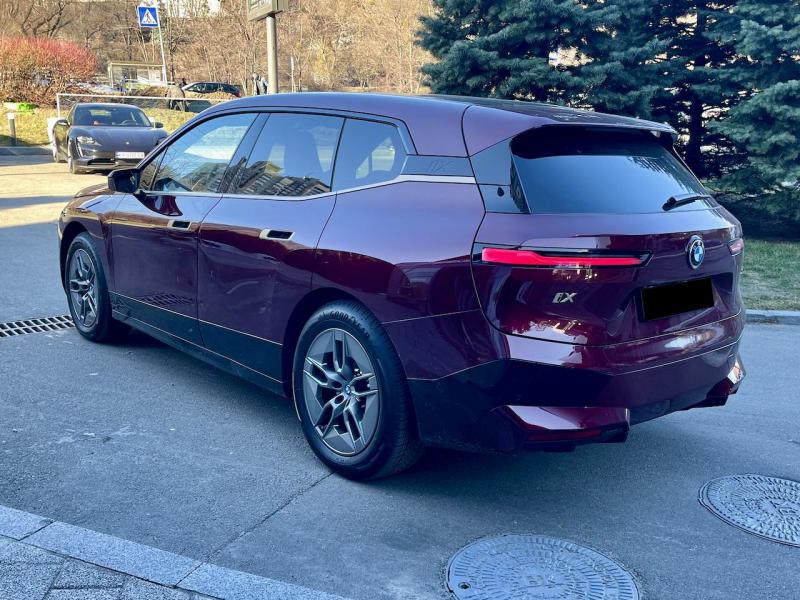 Купить BMW iX 50 электро 2024 id-1006014 в Киеве, Фото №[delta]