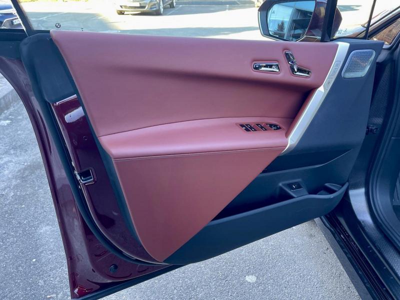 Купить BMW iX 50 электро 2024 id-1006014 в Киеве, Фото №[delta]