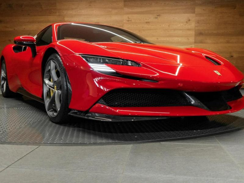 Купить Ferrari SF90 Stradale гибрид 2024 id-1006024 в Киеве, Фото №[delta]
