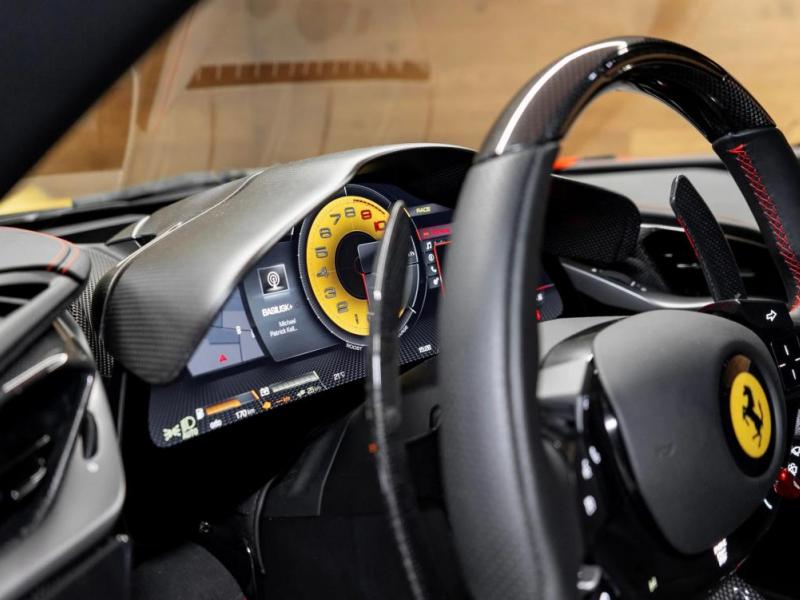 Купить Ferrari SF90 Stradale гибрид 2024 id-1006024 в Киеве, Фото №[delta]