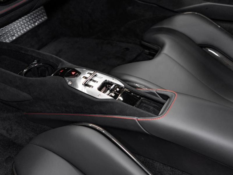 Купить Ferrari SF90 Stradale гибрид 2025 id-1004685 в Киеве, Фото №[delta]