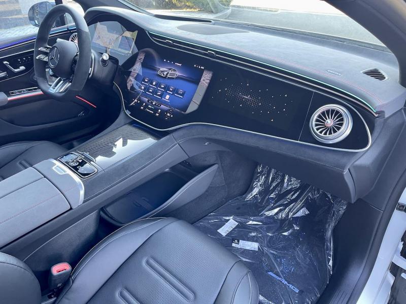 Купить Mercedes-Benz EQS 580 4matic электро 2024 id-1006037 в Киеве, Фото №[delta]