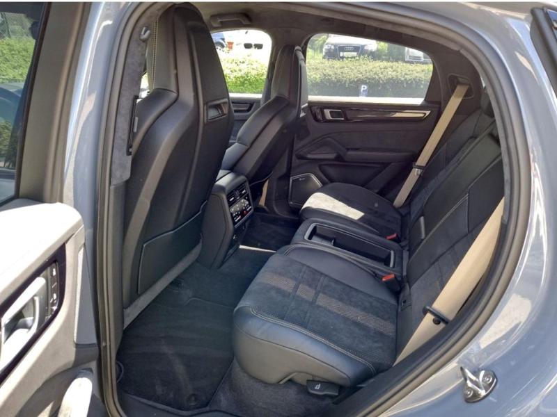 Купить Porsche Cayenne Coupe Turbo бензин 2025 id-1006049 в Киеве, Фото №[delta]