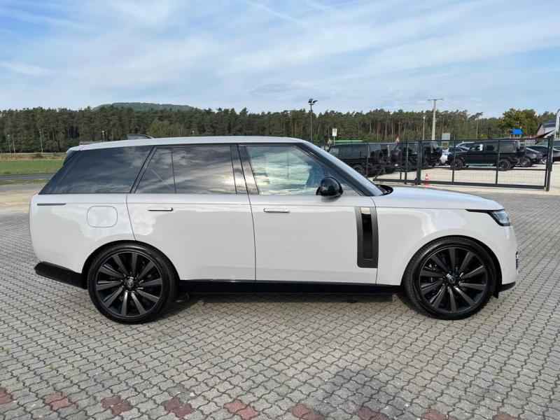 Купить Land-Rover Range-Rover SVAutobiography бензин 2024 id-1006066 в Киеве, Фото №[delta]
