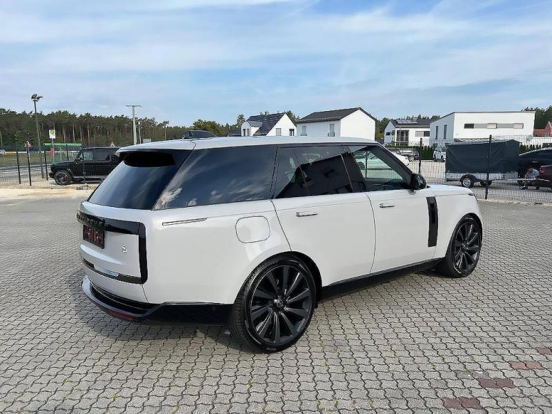 Купить Land-Rover Range-Rover SVAutobiography бензин 2024 id-1006066 в Киеве, Фото №[delta]