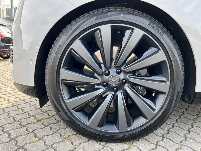 Купить Land-Rover Range-Rover SVAutobiography бензин 2024 id-1006066 в Киеве, Фото №[delta]