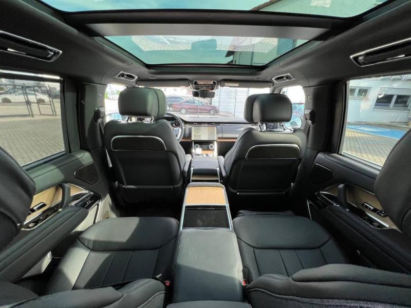 Купить Land-Rover Range-Rover SVAutobiography бензин 2024 id-1006066 в Киеве, Фото №[delta]