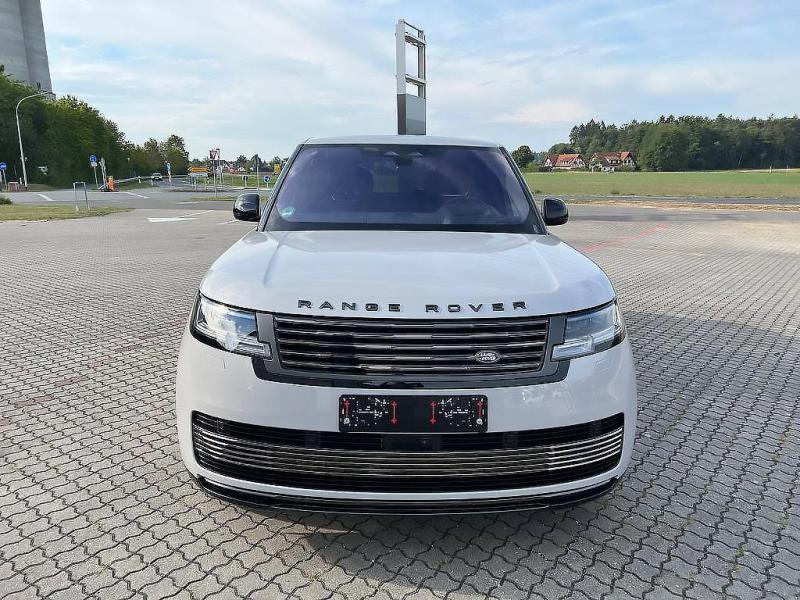 Купить Land-Rover Range-Rover SVAutobiography бензин 2025 id-1006066 в Киеве, Фото №[delta]