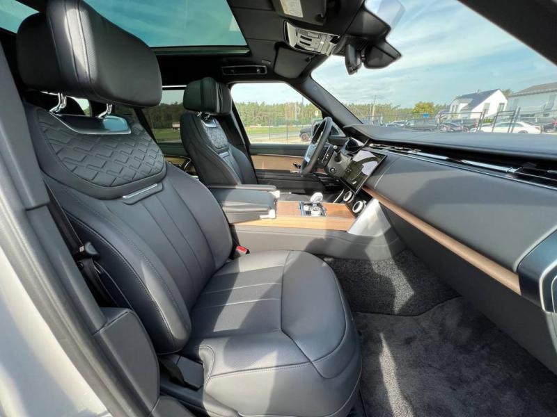 Купить Land-Rover Range-Rover SVAutobiography бензин 2025 id-1006066 в Киеве, Фото №[delta]